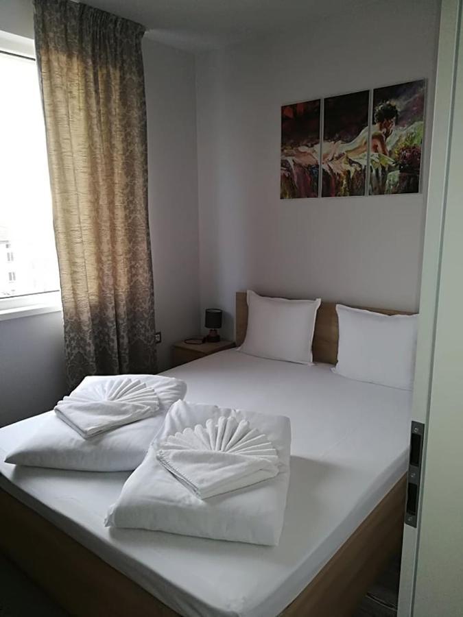 Astoria Aparthotel Hisarya Luaran gambar